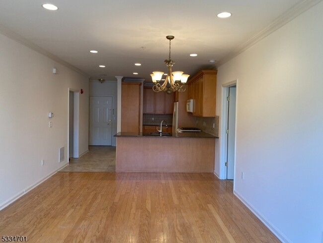 Photo - 3107 Pointe Gate Dr House