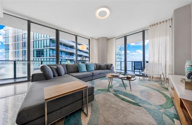 Photo - 480 NE 31st St Unit 480 NE 31st St  2807