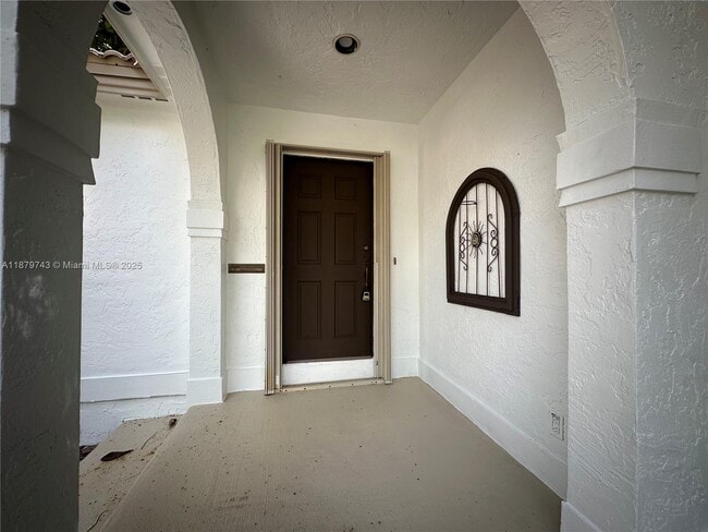 Photo - 22 SE 11th St