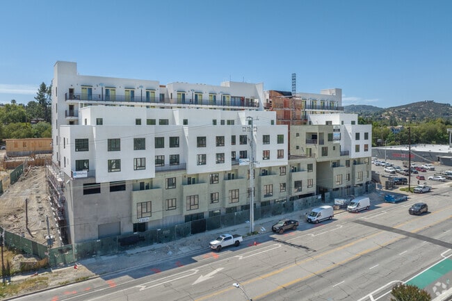 Woodlake Apartments - Woodlake Apartments