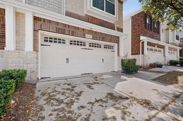 Photo - 8742 San Bernard St