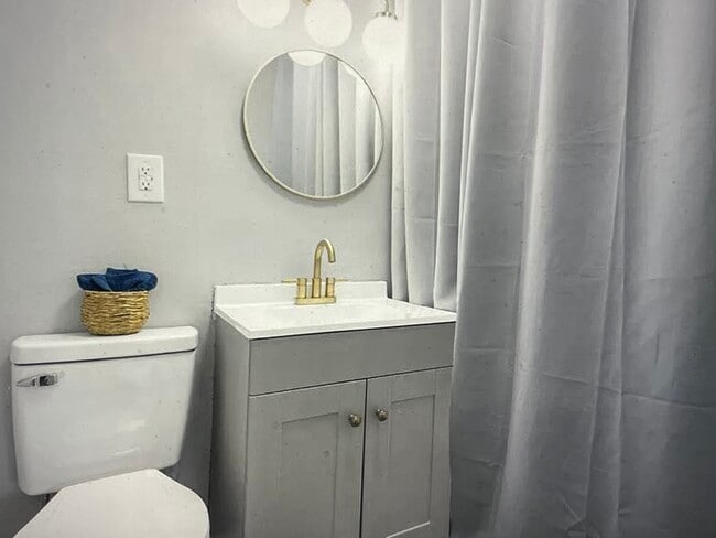 Photo - 1175 Carriage Cir Unit 104