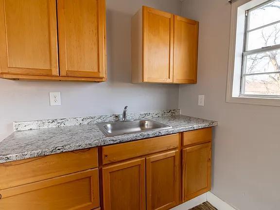 Photo - 1604 Harrison St