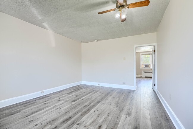 Photo - 4041 Wilkens Ave Unit B