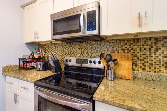 Photo - 145 SE 3rd Ave