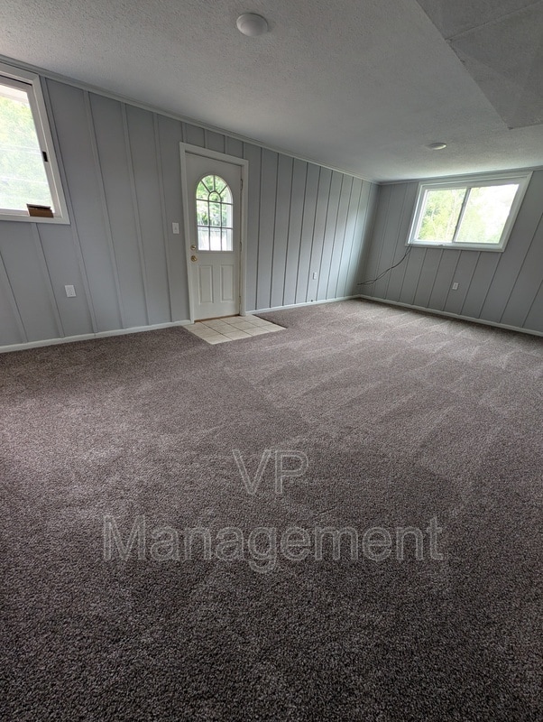 Photo - 4547 N Main St
