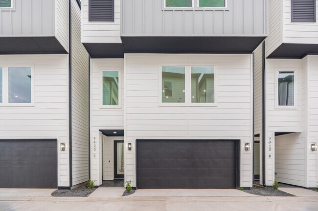 Photo - 7723 Hammerly Blvd