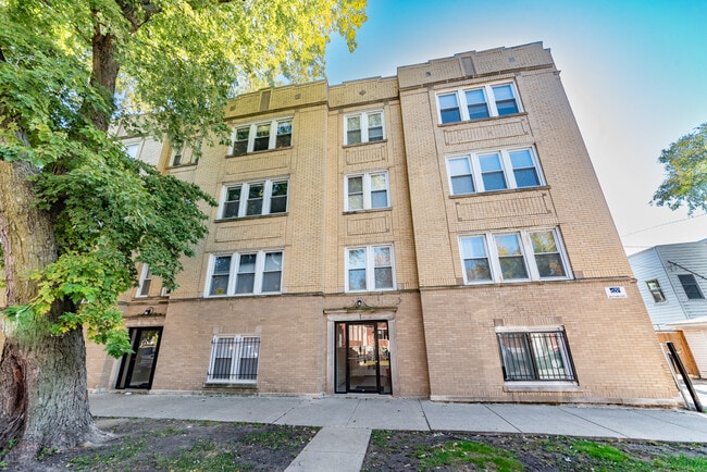 Building Photo - 1503 W Albion Ave Unit 3