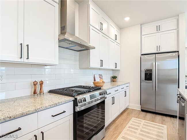 Photo - 8735 Catamaran Dr