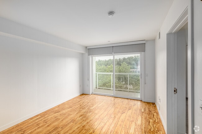 Citron 1BR, 1BA - 678SF - Living Room