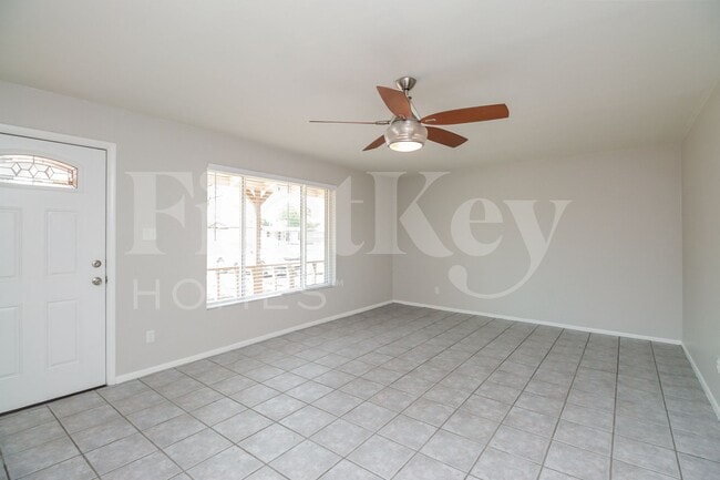 Photo - 5719 N 23rd Ave