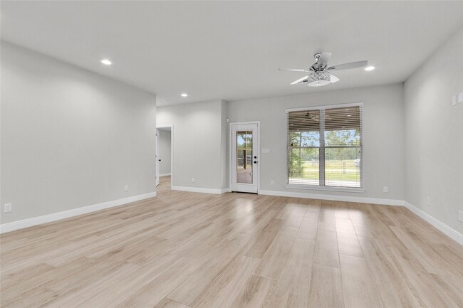 Photo - 11087 Sutton Pl