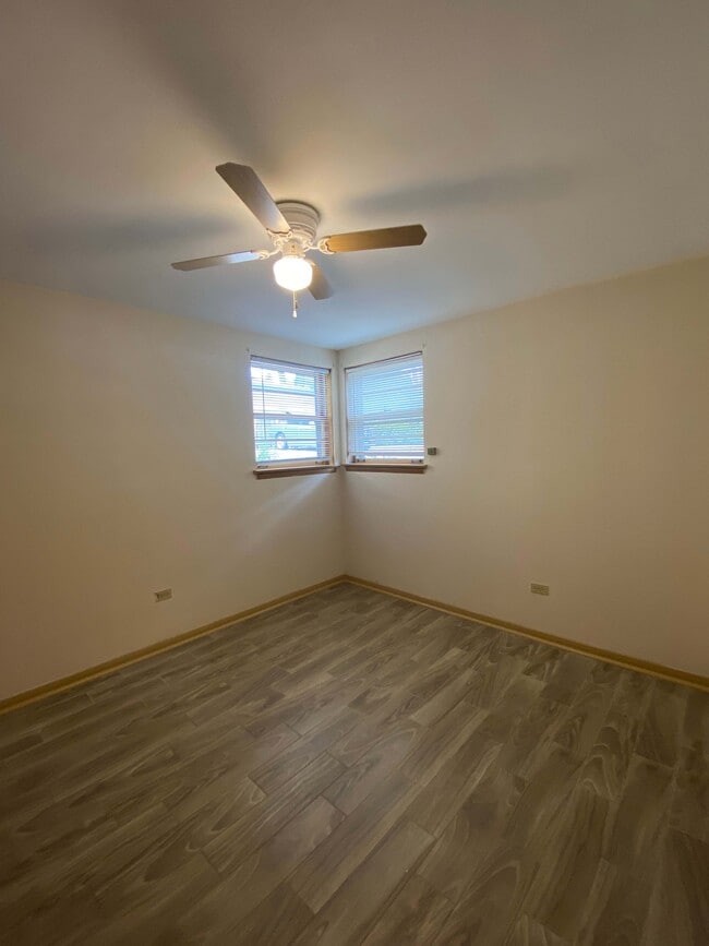Photo - 2403 N 75th Ct Unit A