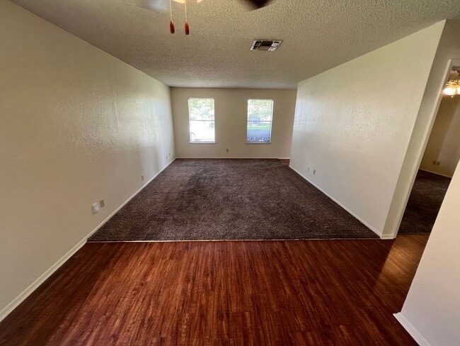 Photo - Duplex