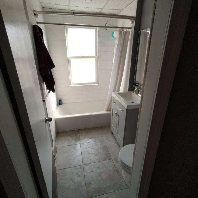 Photo - 39 Wendell Pl Unit 1