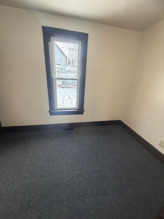 Photo - Ranch 3 Bedroom House