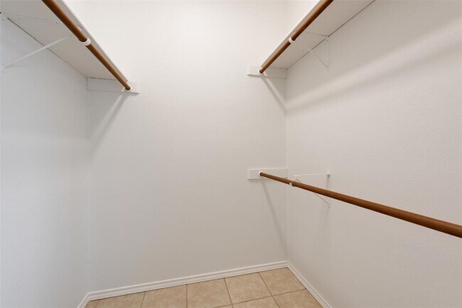 Photo - 9100 Mountain Ridge Dr Unit 105