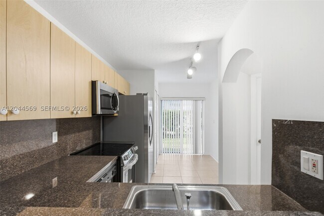 1251 SE 29th St Unit 102-26