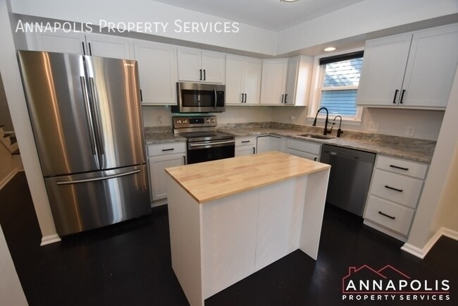 Photo - 114 Oakwood Rd