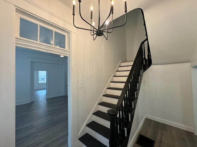 Photo - 7 Bed/3 Bath Mins. from UC Campus $775/pp ...
