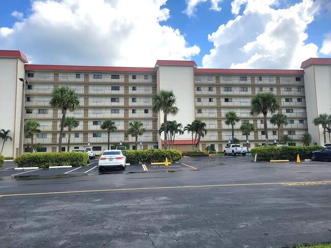 Photo - 10152 S Ocean Dr Unit 418b