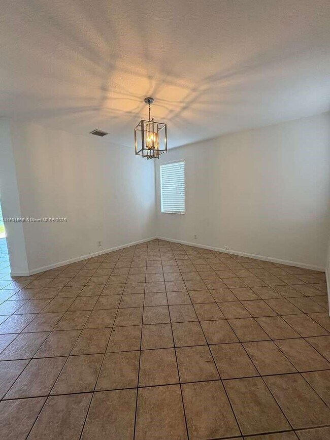 Photo - 1064 Golden Cane Dr
