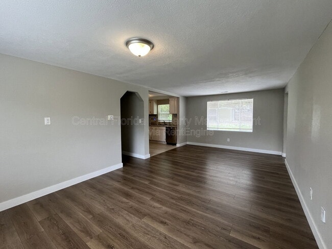 Photo - 224 Lakewood Dr