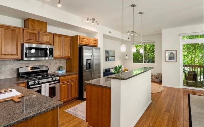 Photo - 1059 156th Ave NE