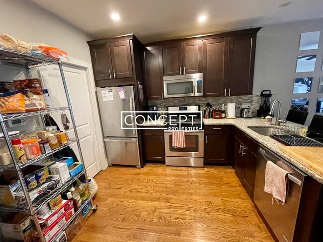 Photo - 26 Worthington St Unit 2