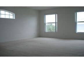 Building Photo - WALK TO BEACH, 3 BEDROOM 2 CAR GARAGE HOME!!! CLOSE TO EVERYTHING!