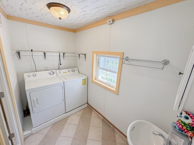 Photo - 1104 Adriatic Ave