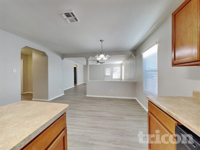 Photo - 9506 Lookover Bay