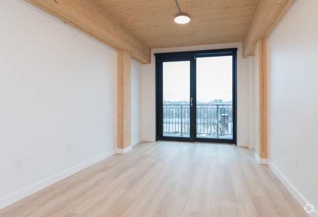 Building Photo - 1 E Lenox St Unit 704 Rental