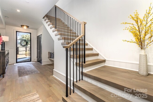 Photo - 616 Queens Rd