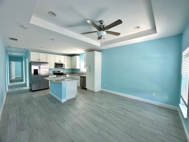 Photo - 615 E Virginia Ave Unit 112