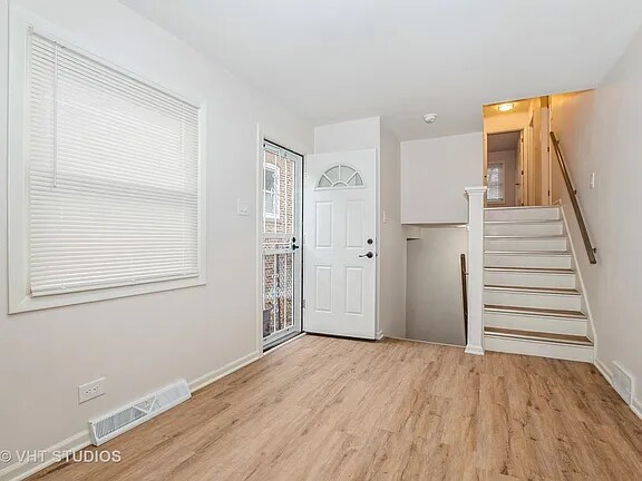 Photo - 9433 S Burnside Ave Casa