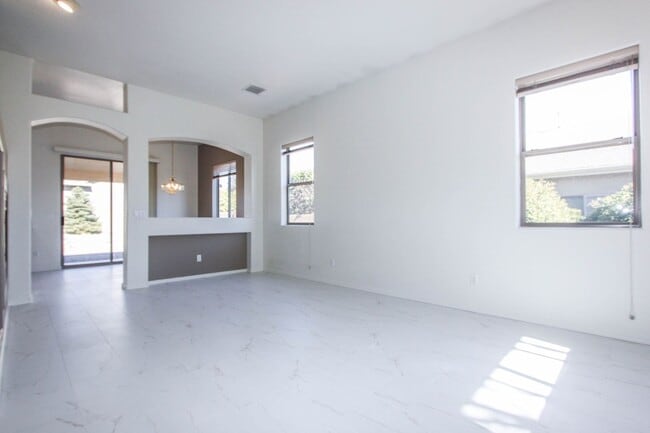 Photo - Granville - 2 bedroom