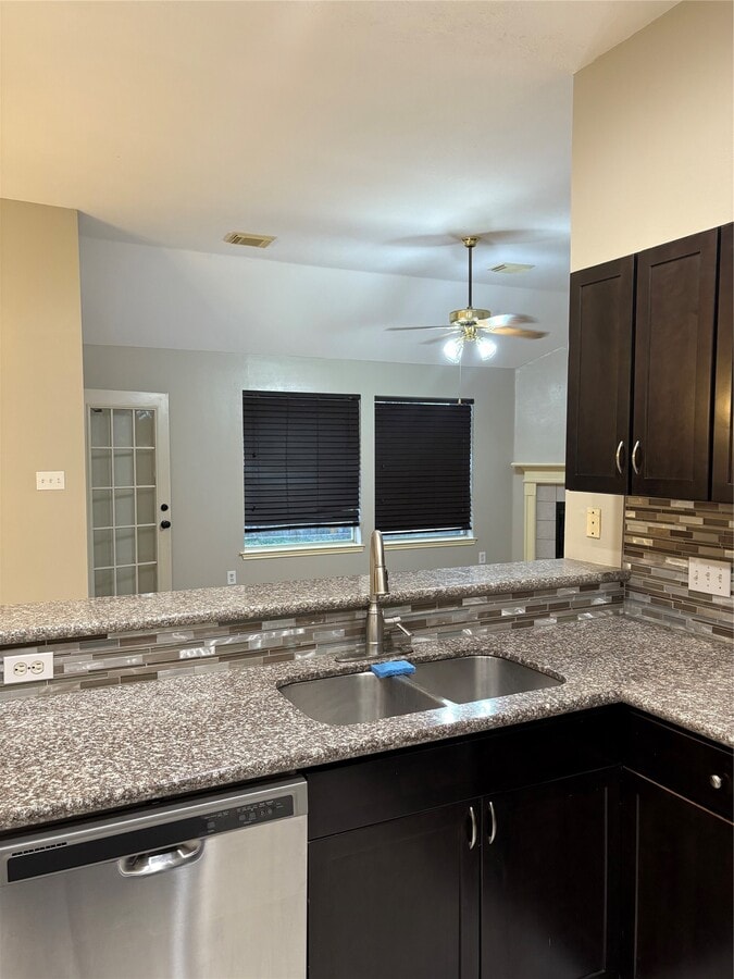 Photo - 16111 April Ridge Dr