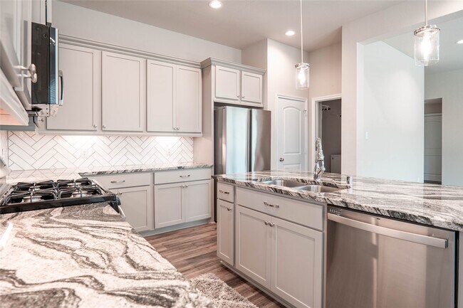 Photo - 16119 Northern Cardinal Ln