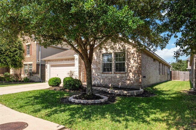 Photo - 21211 Mandarin Glen Cir