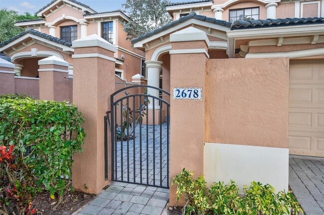 Photo - 2678 Center Ct Dr