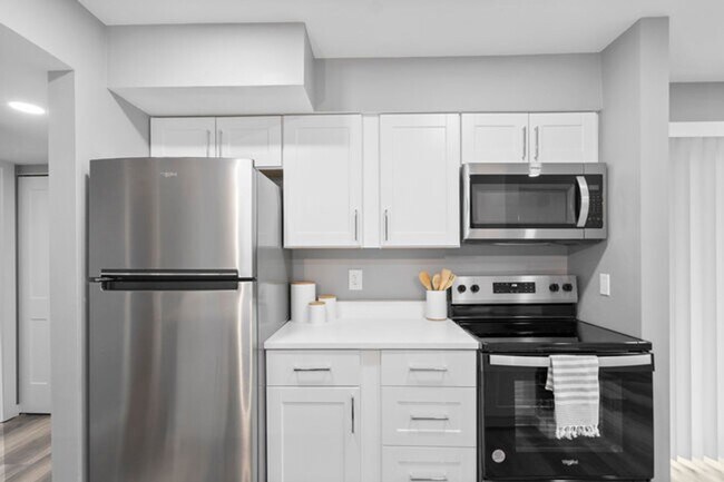 Photo - Elizabeth Green