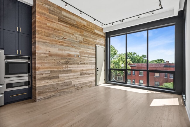 Photo - 6556 S Minerva Ave Unidad 4N