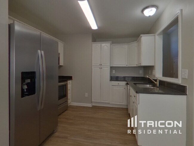 Photo - 5020 Osage Cir