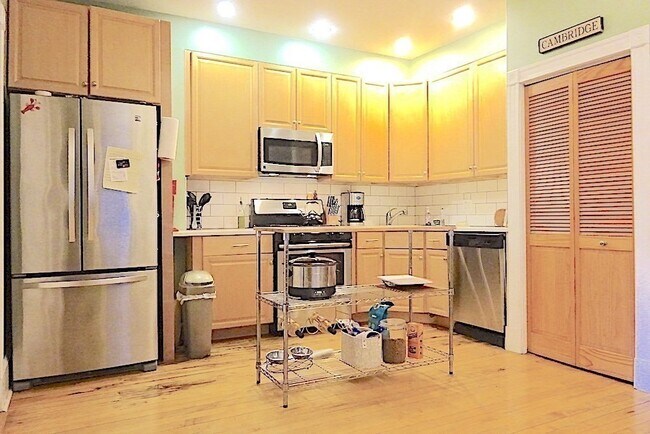 Photo - 1228 Cambridge St Unit 1