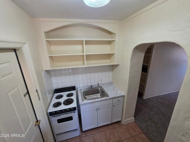 Photo - 521 W 5th St