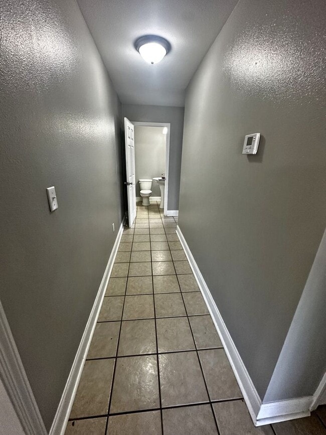 Photo - Modernly Charming