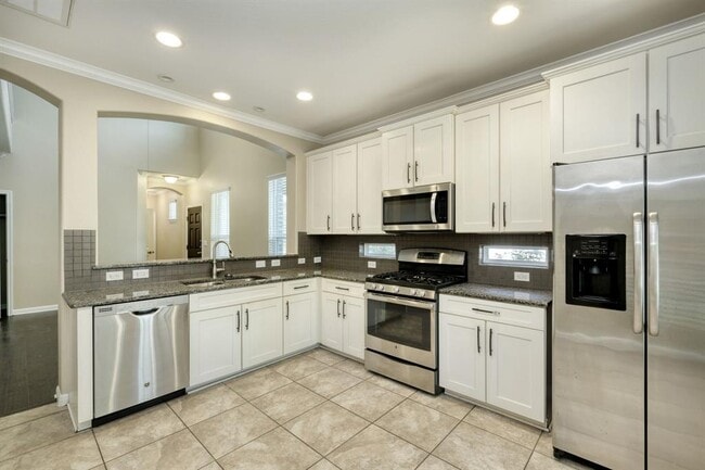 Photo - 13400 Briarwick Dr
