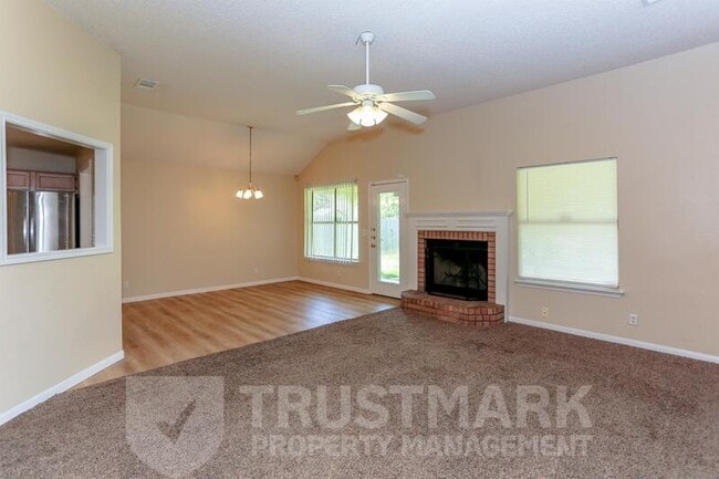 Photo - 4805 Frontier Trail