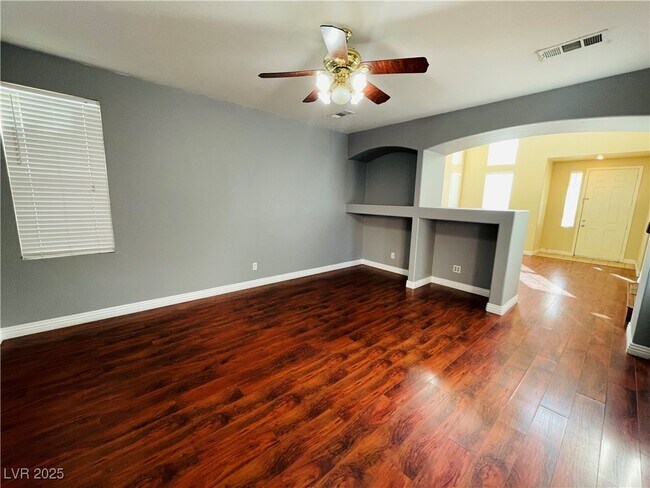 Photo - 8822 Imperial Forest St